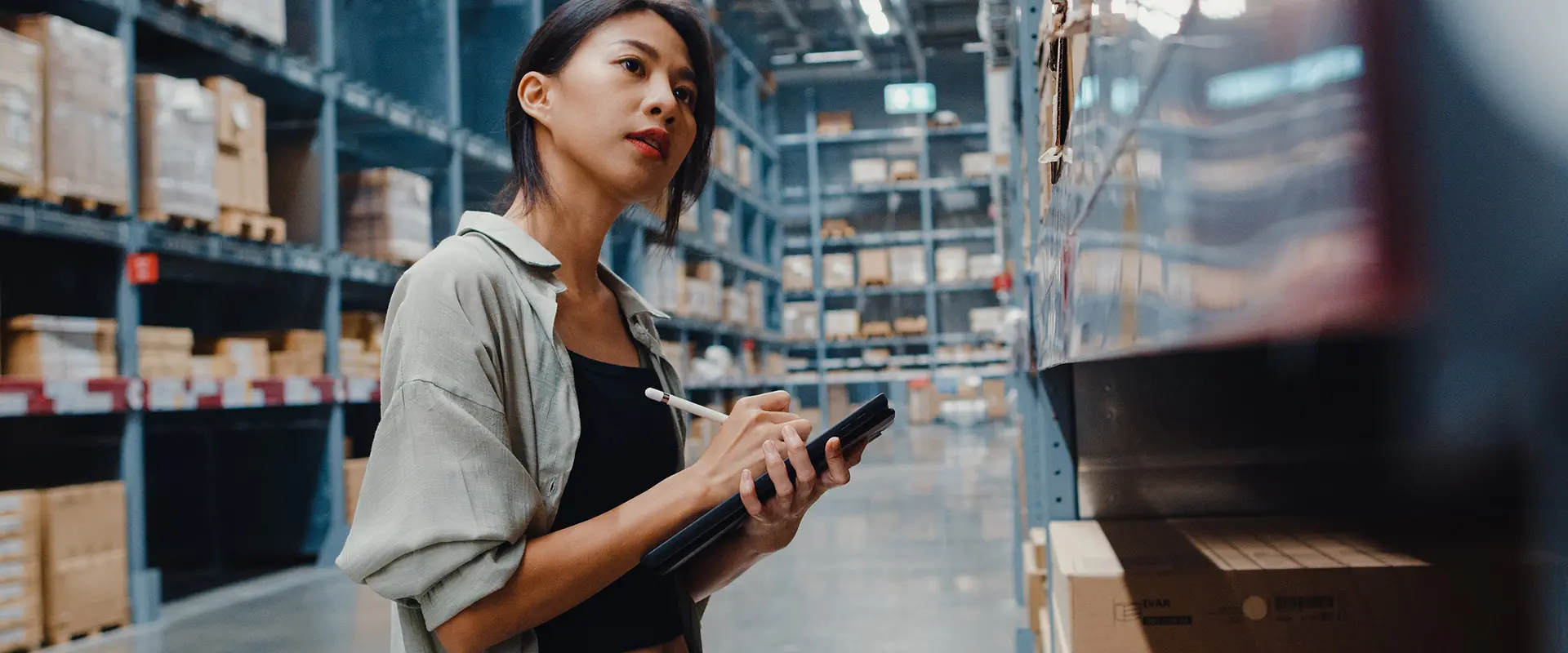 Improving productivity <span> for a logistic service provider</span>